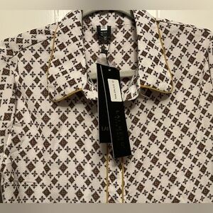 Lai Meng Five Cats NWT Patterned Long Sleeve Women's Top